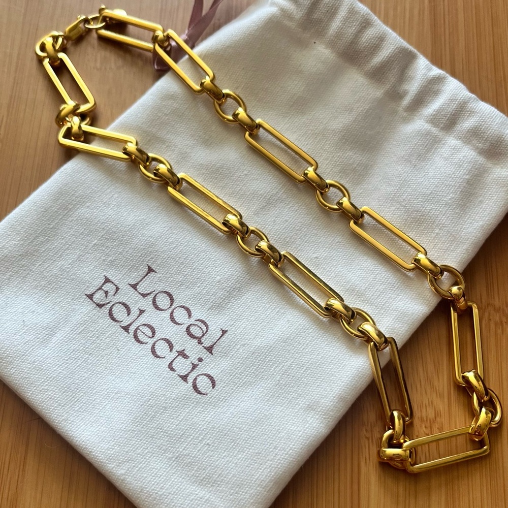 Local Eclectic Chunky Bold Gold Chain 18”